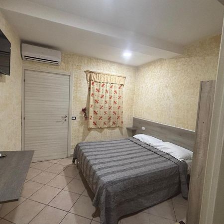 Crisan B&B Affittacamere Нола Екстер'єр фото