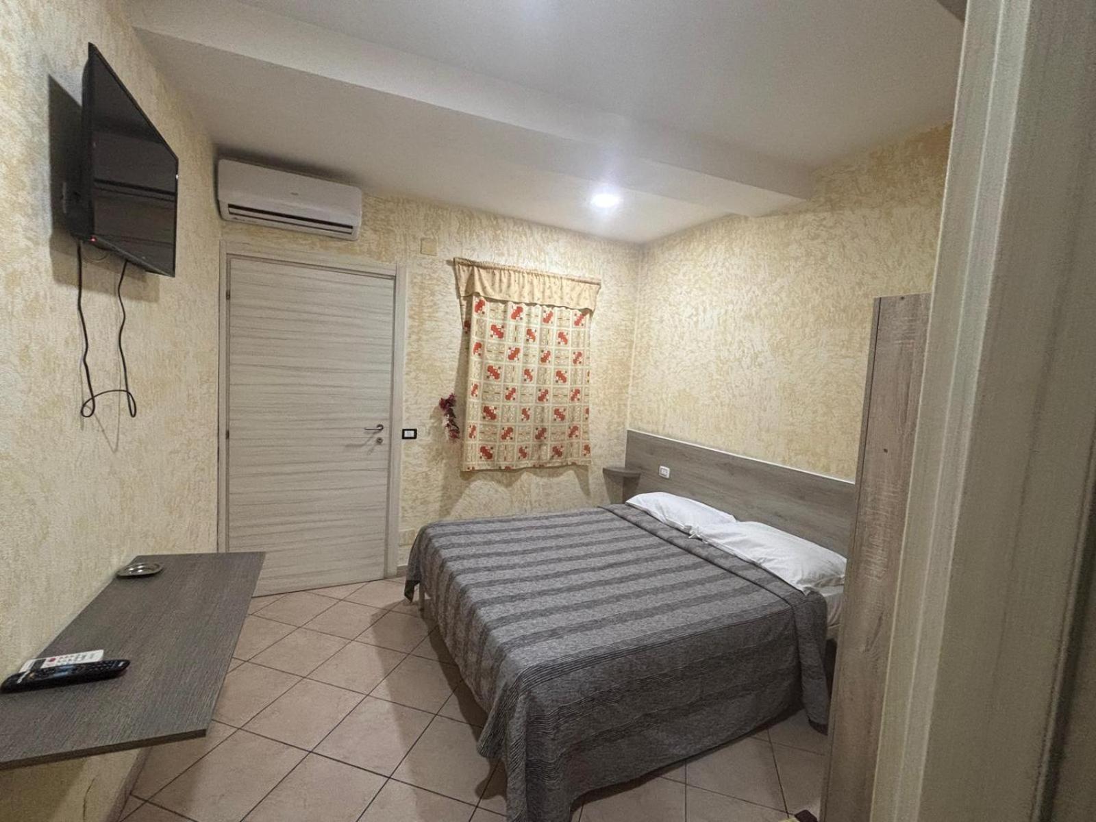 Crisan B&B Affittacamere Нола Екстер'єр фото